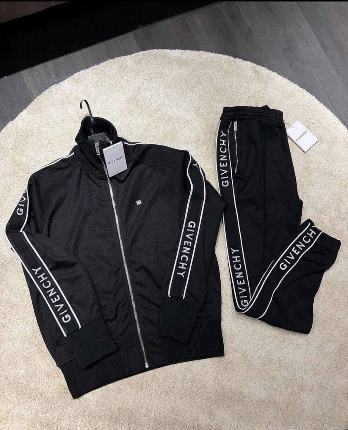 GIVENCHY TRACKSUIT