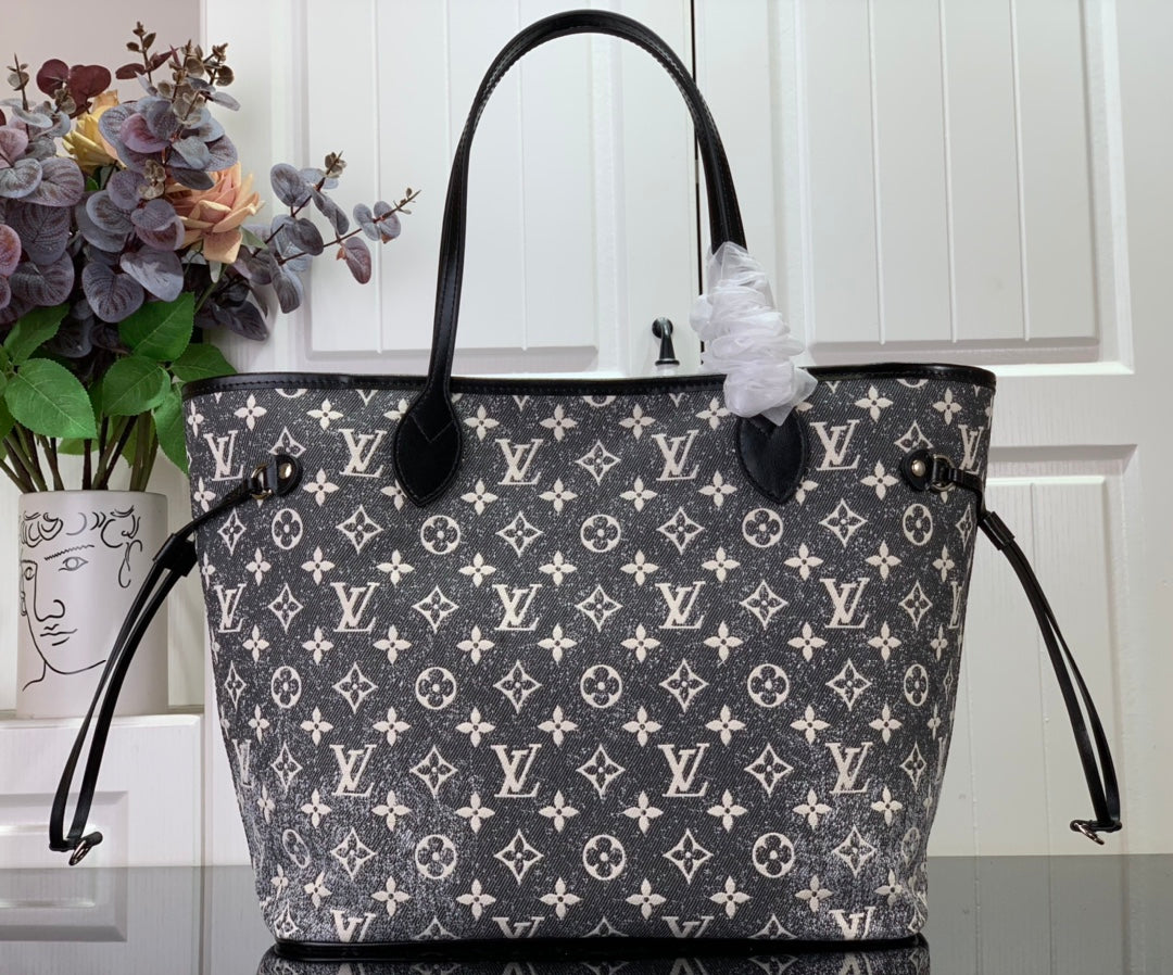 BORSA LV NEVERFULL