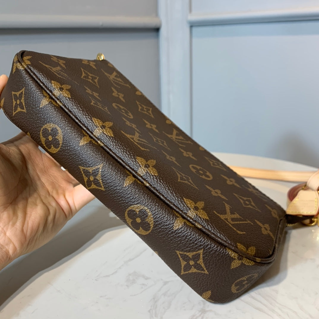 POCHETTE LV