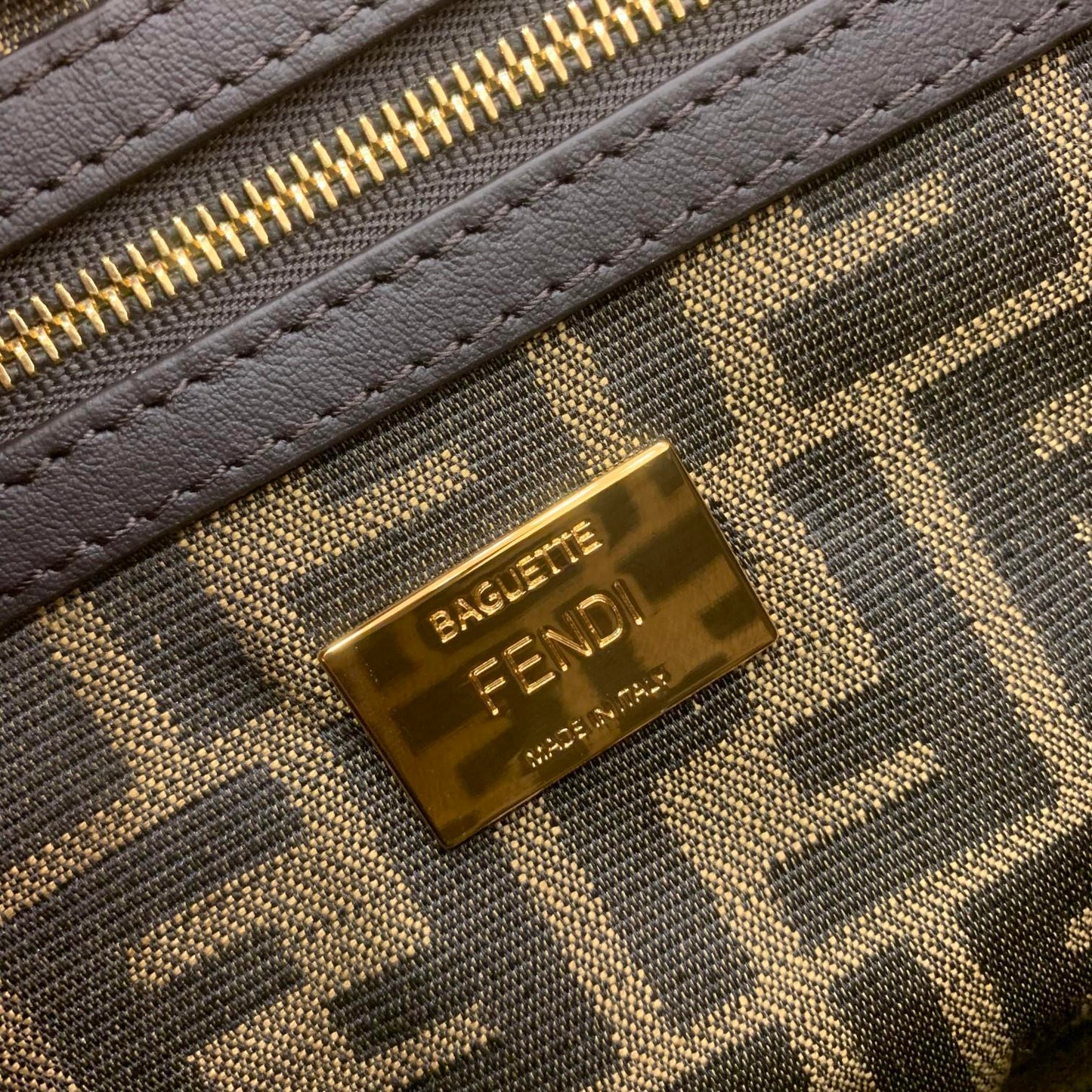 FENDI BAGUETTE